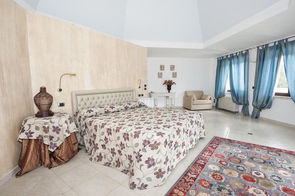 Masseria Chiancone Torricella Martina Franca Kültér fotó